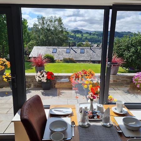 Camden Lodge B&B And Cottage 브레컨 외부 사진